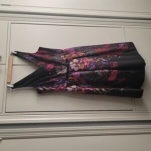 Black floral duponi fabric sleeveless dress